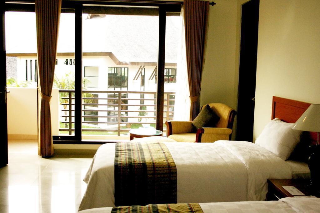 Town House Bukit Damai Indah Hotel Баликпапан Екстериор снимка